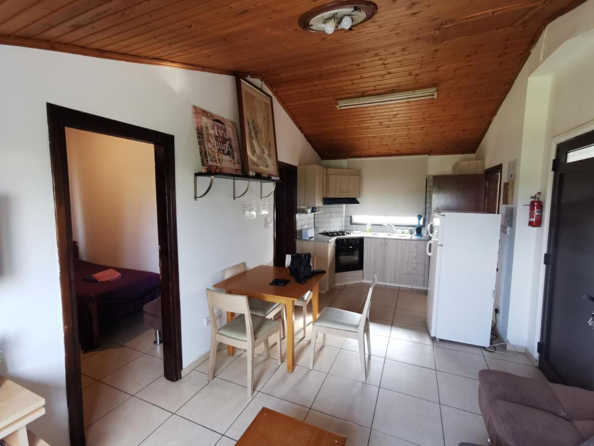 Strovolos Rooms Studios Lefkoşa Dış mekan fotoğraf