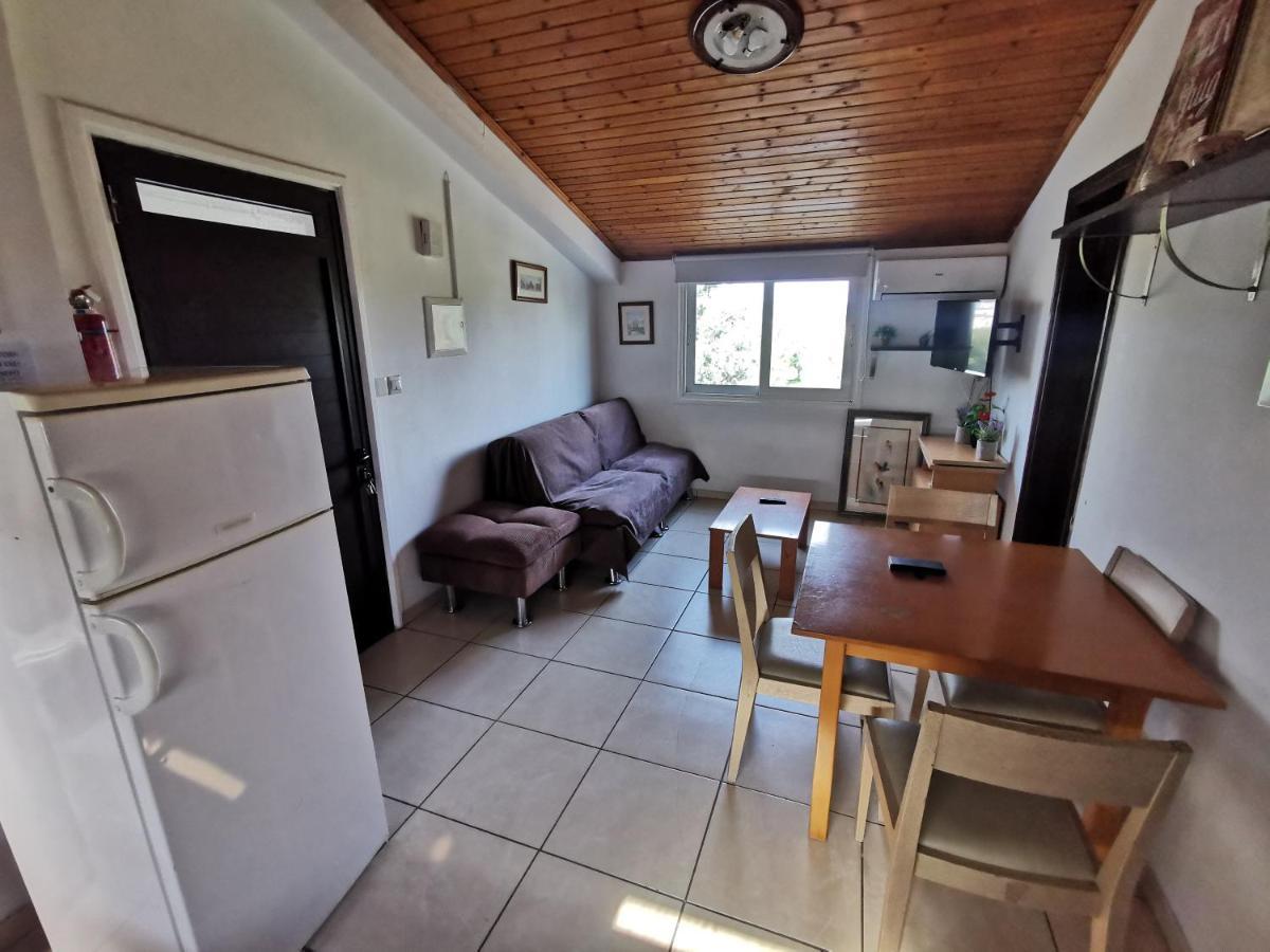 Strovolos Rooms Studios Lefkoşa Dış mekan fotoğraf