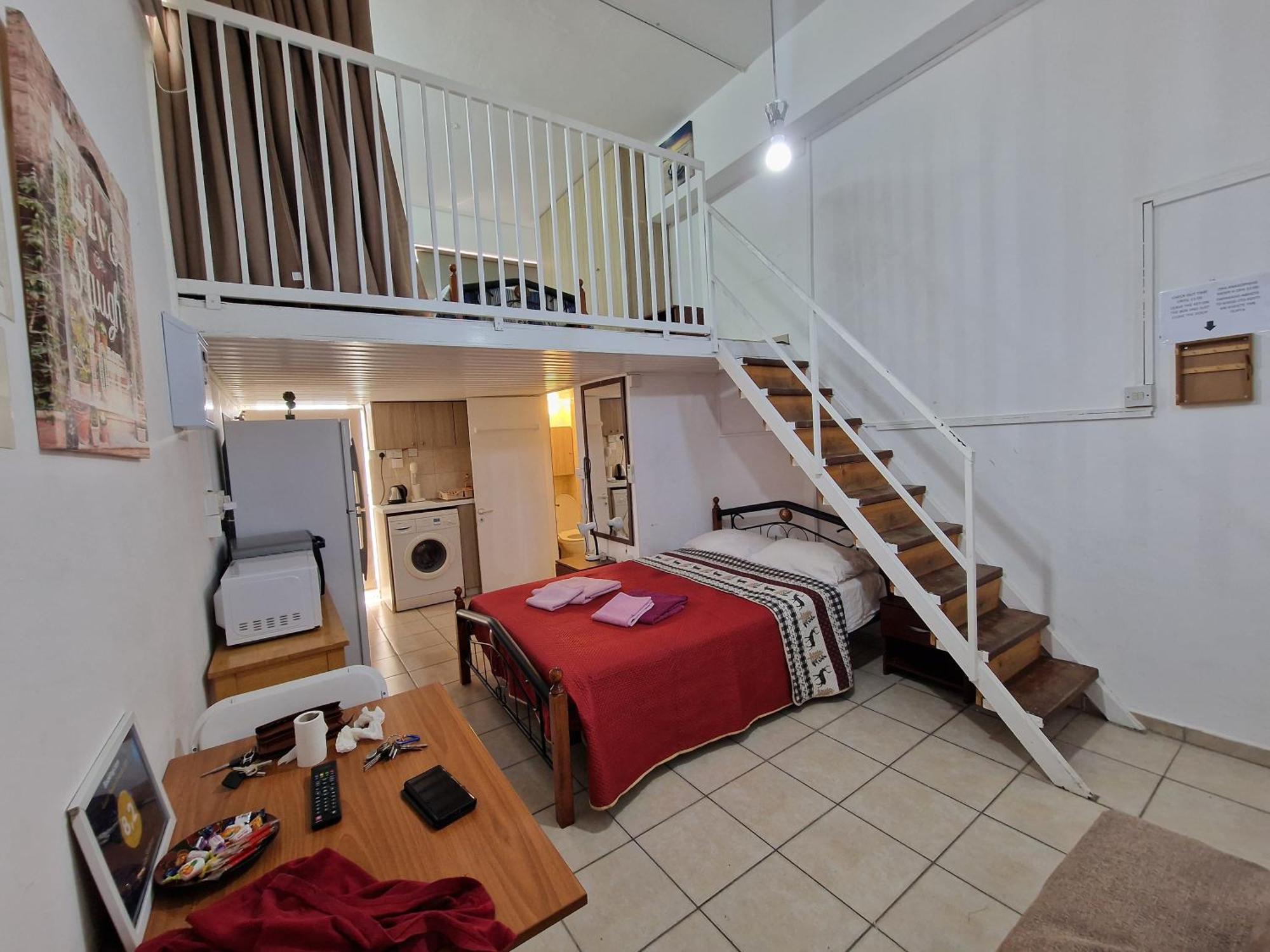 Strovolos Rooms Studios Lefkoşa Oda fotoğraf