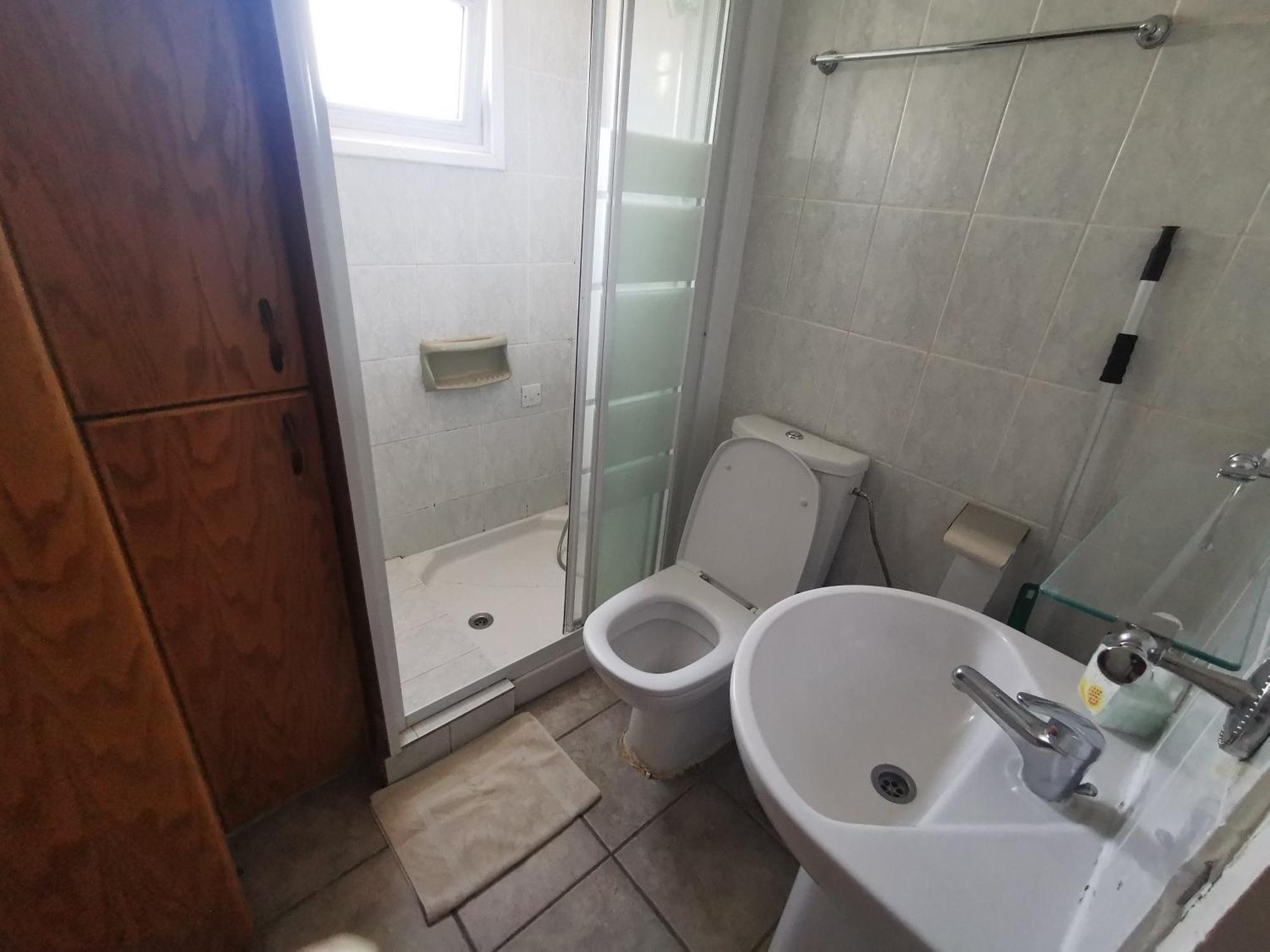 Strovolos Rooms Studios Lefkoşa Oda fotoğraf