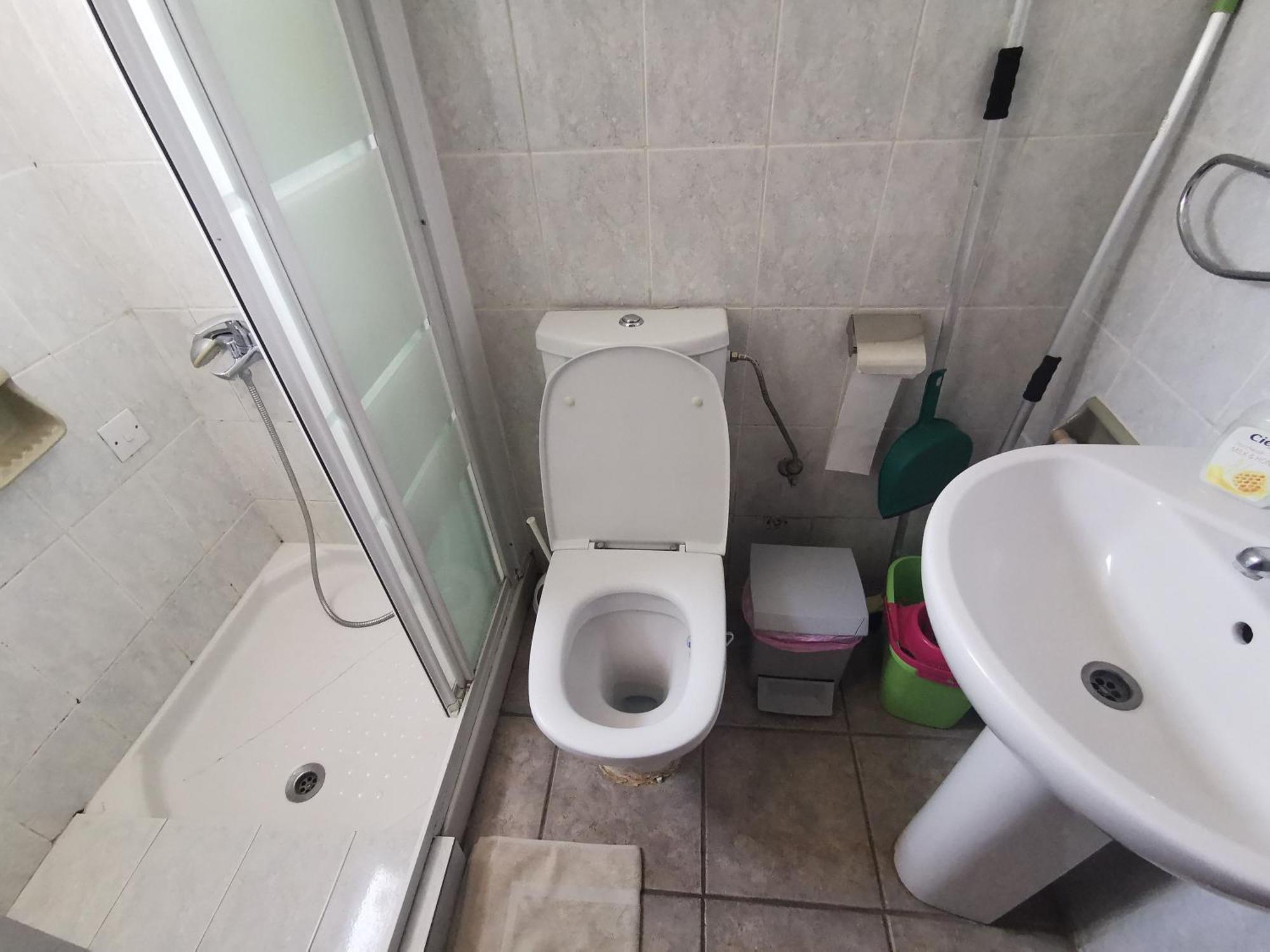 Strovolos Rooms Studios Lefkoşa Oda fotoğraf