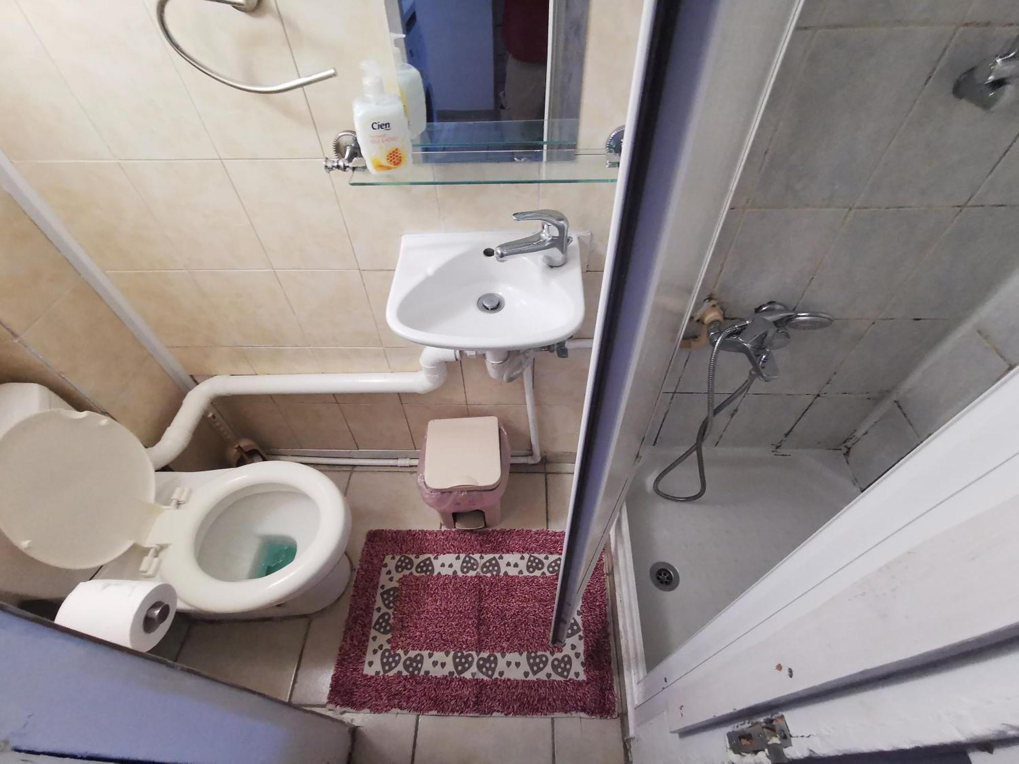 Strovolos Rooms Studios Lefkoşa Oda fotoğraf